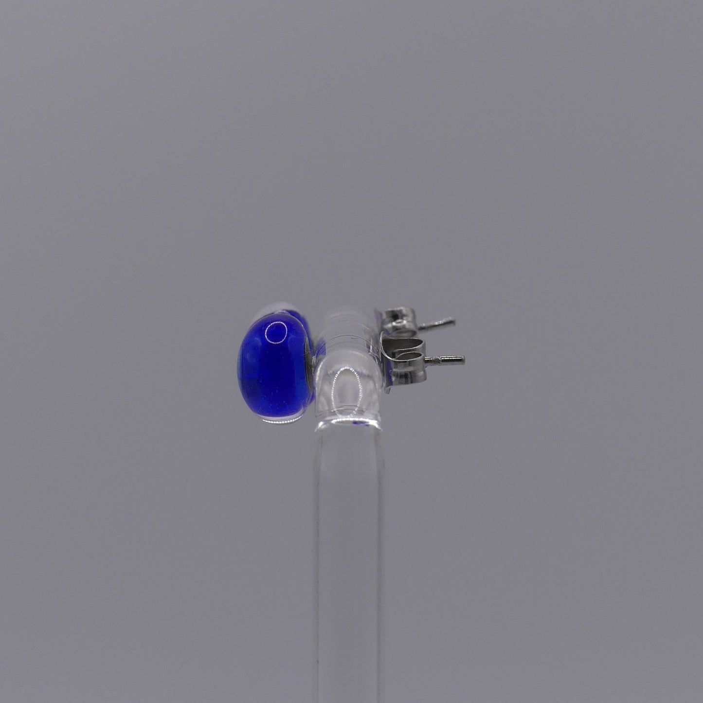 Clous d'oreilles bleu