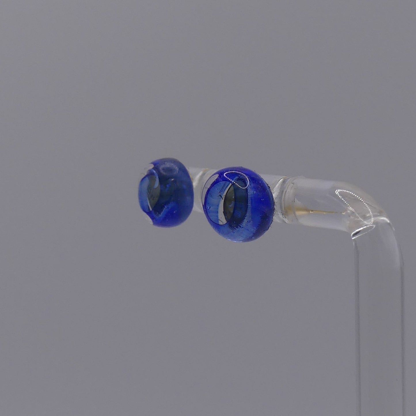 Clous d'oreilles bleu