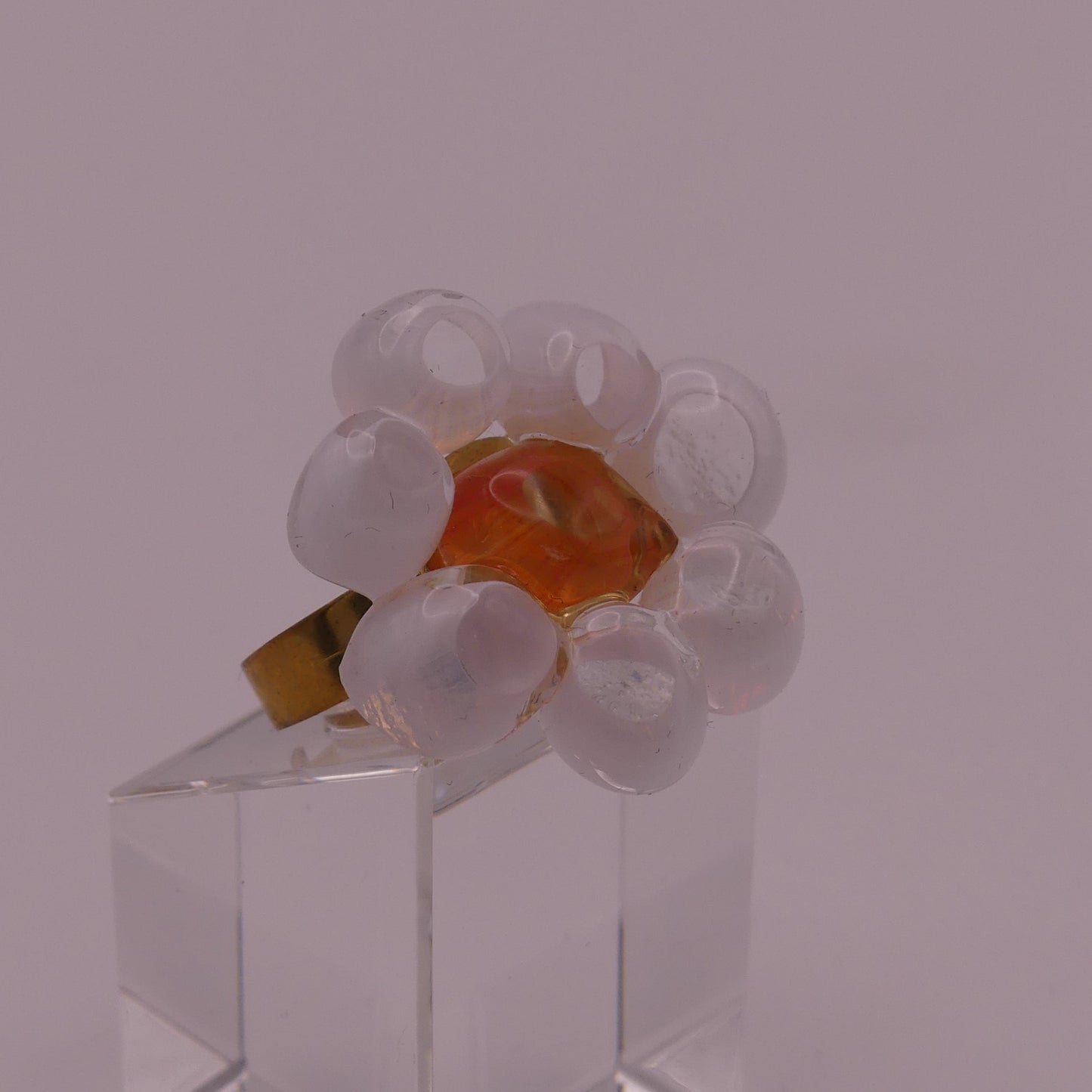 Bague blanche orange