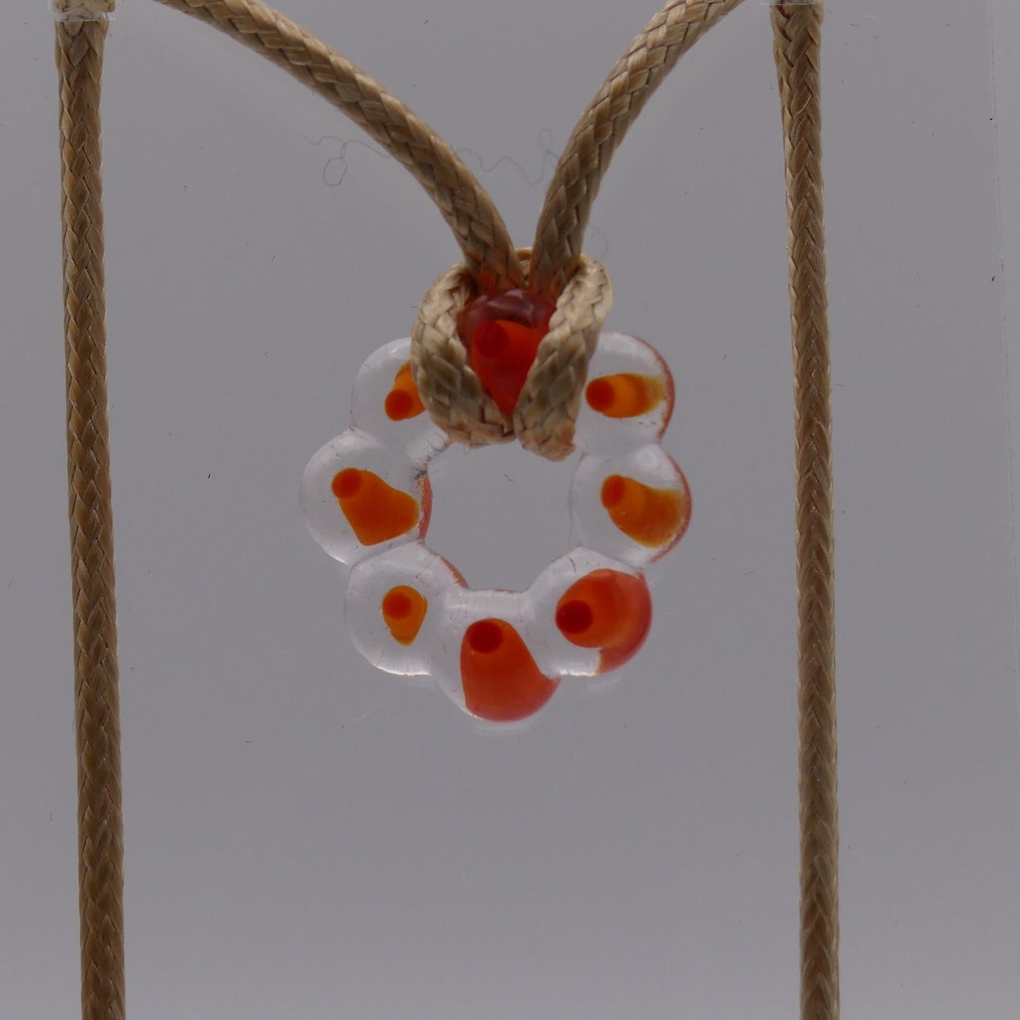 Collier orange