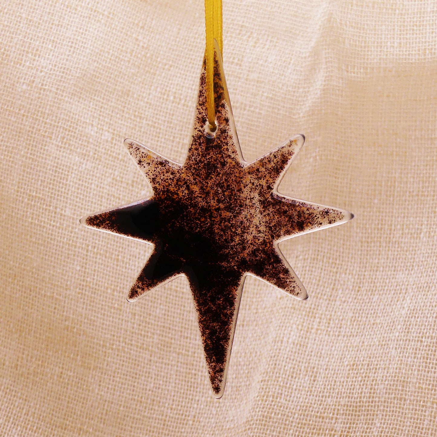 Étoiles marron