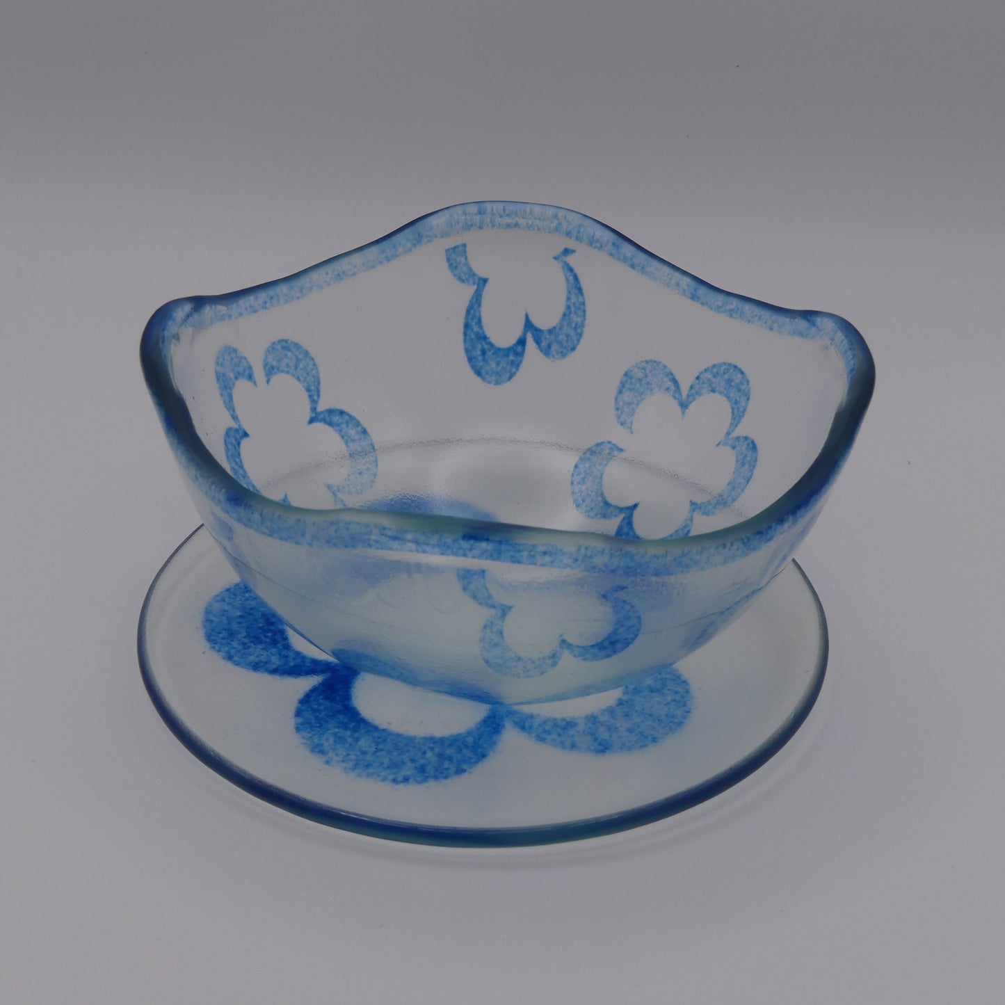 Assiette à thé fleur bleu