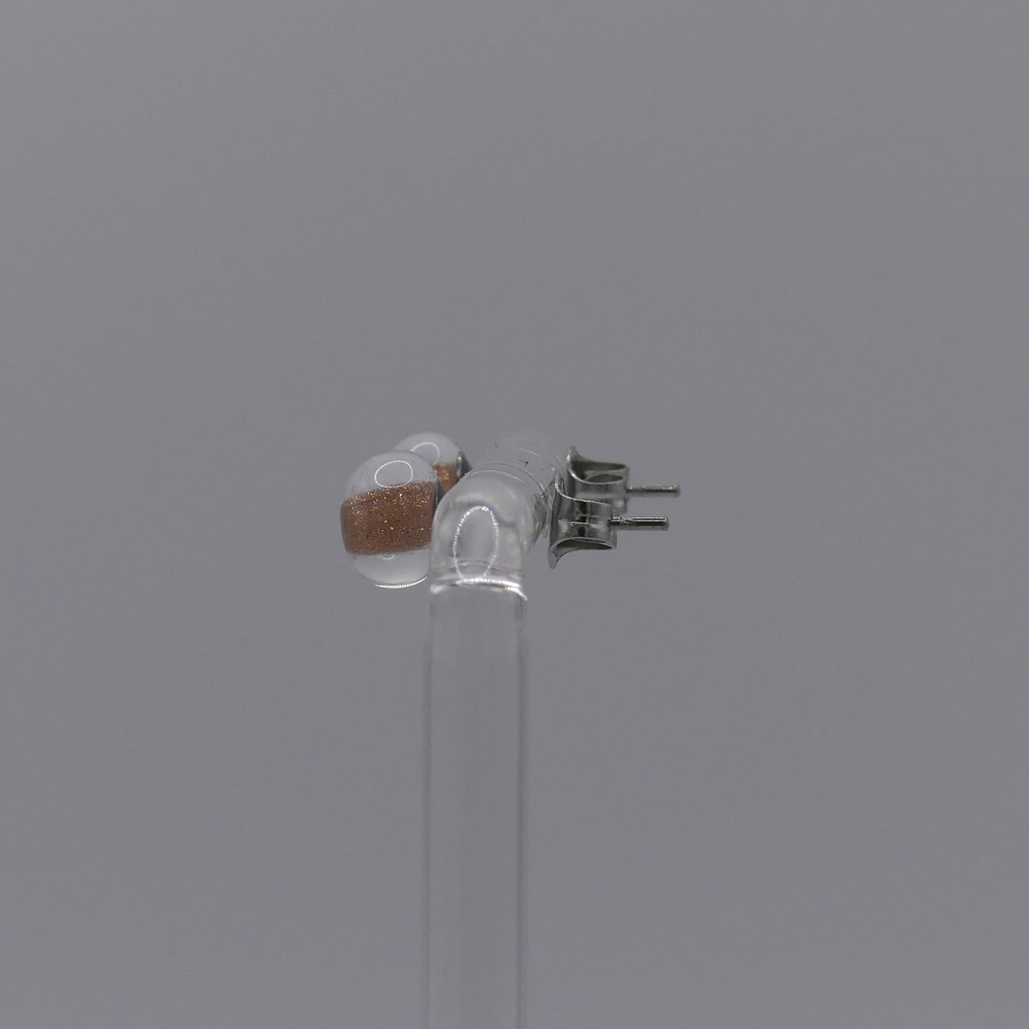 Clous d'oreilles doré