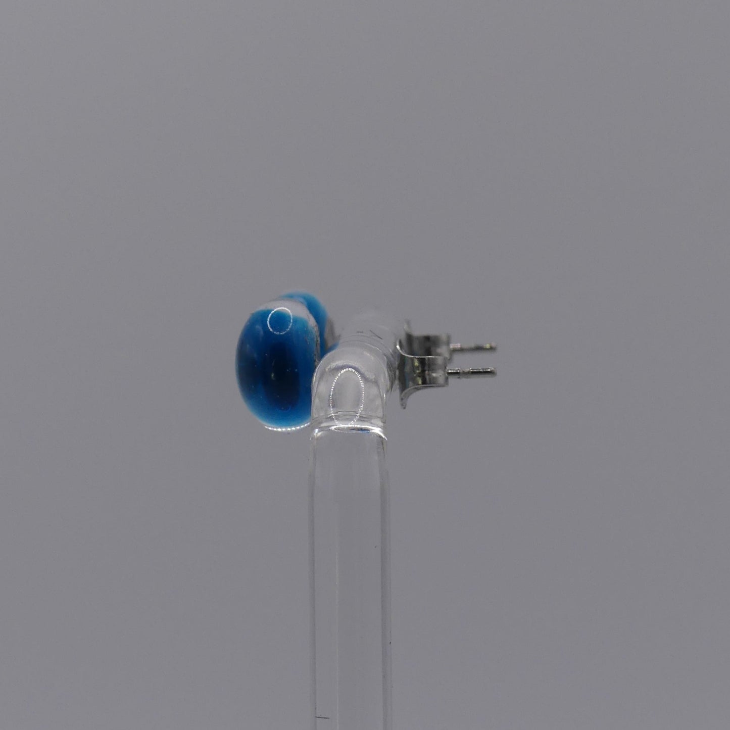 Clous d'oreilles bleu