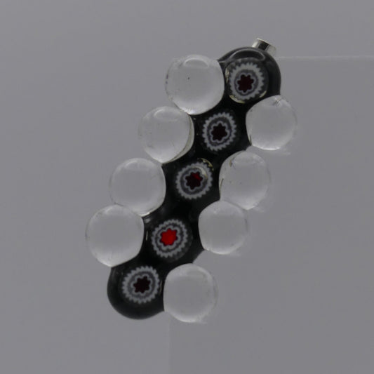 Broche transparent noir