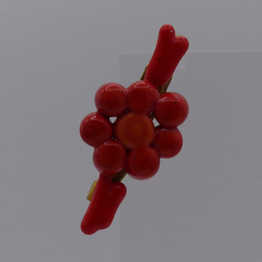 Broche rouge orange