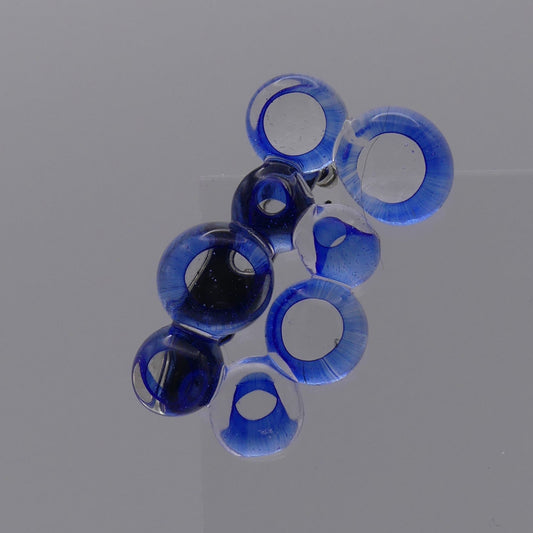 Broche bleu