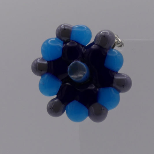 Broche bleu gris