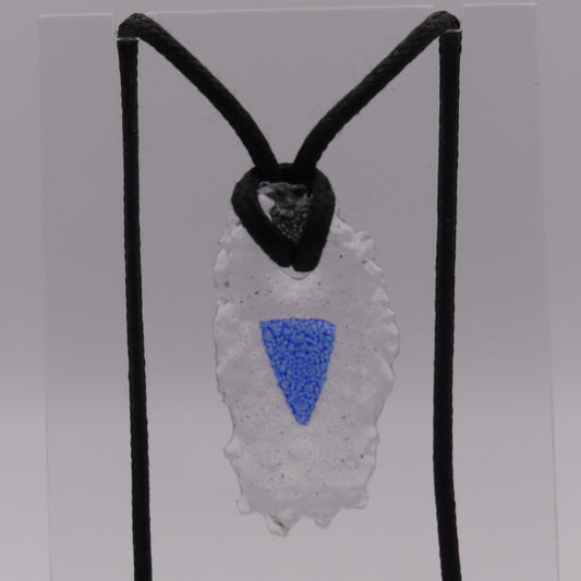 Collier bleu