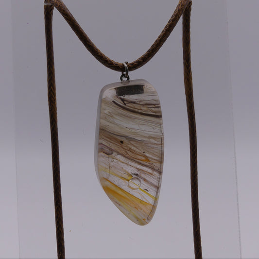 Collier marron