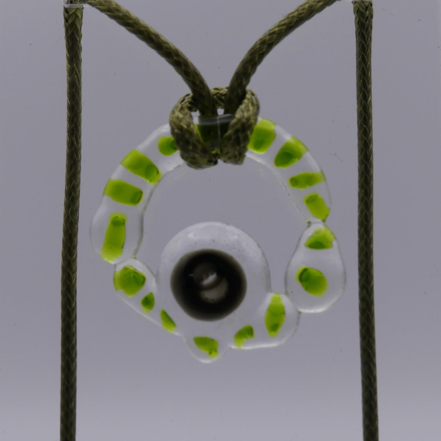 Collier vert noir