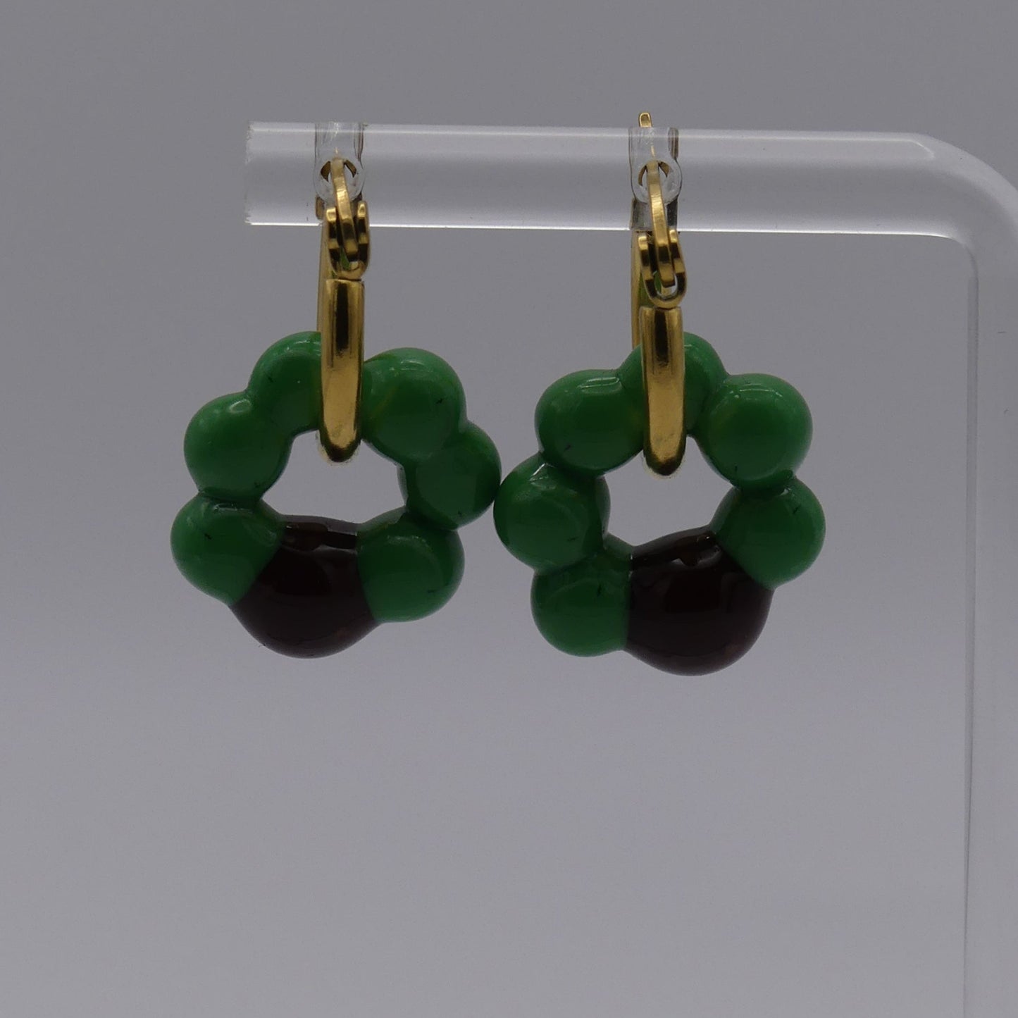 Boucles d'oreilles vert marron