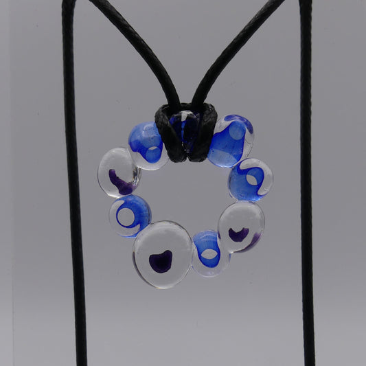 Collier bleu violet