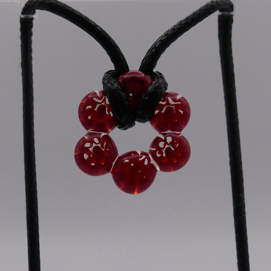 Collier rouge