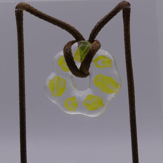 Collier jaune