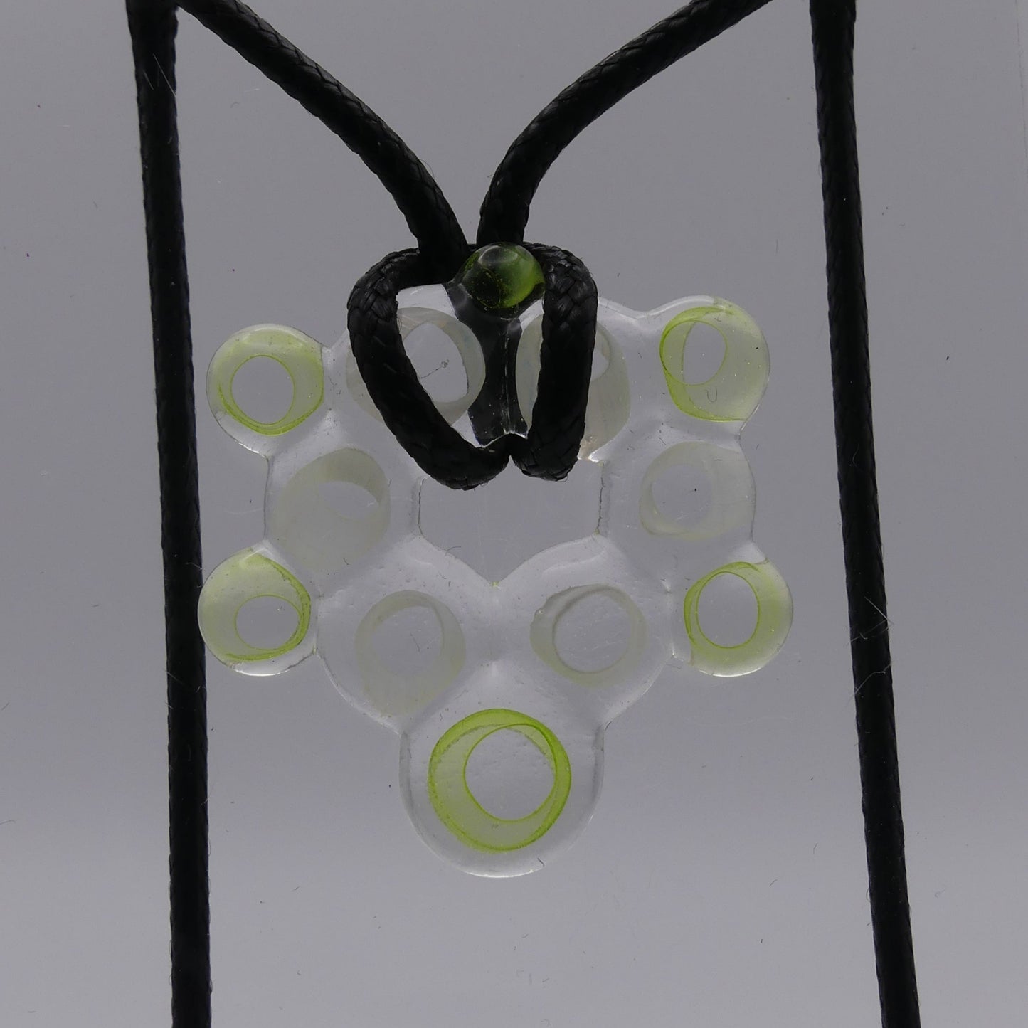 Collier tortue blanc