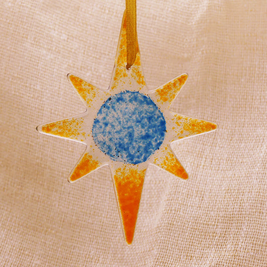 Étoile bleue et dorée