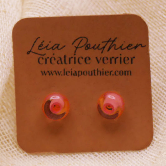 Clous d'oreilles rose