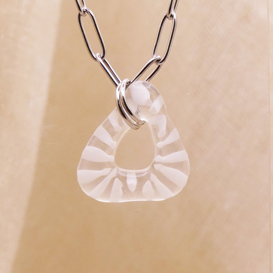 Collier coeur blanc