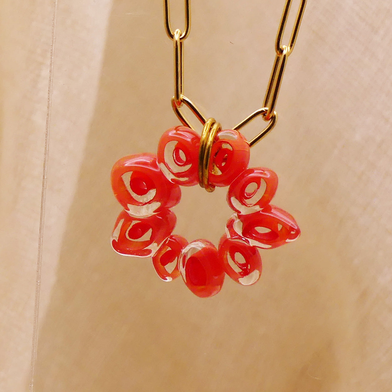 Collier orange
