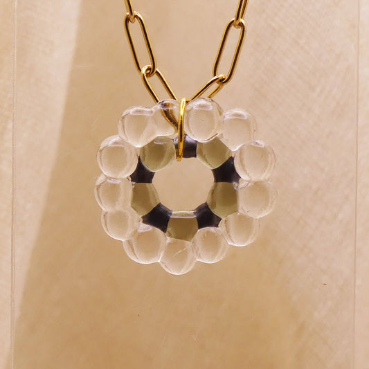 Collier vert gris