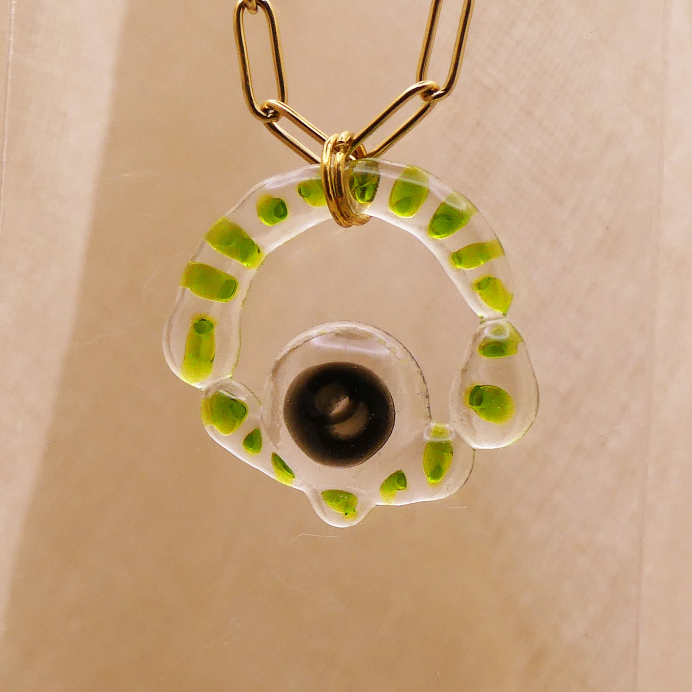 Collier vert noir