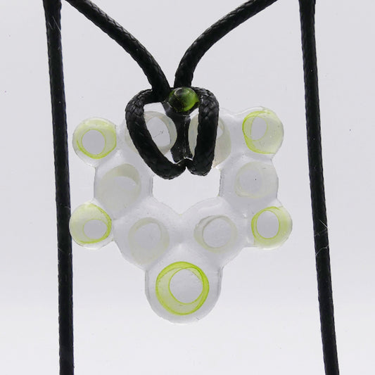 Collier tortue blanc